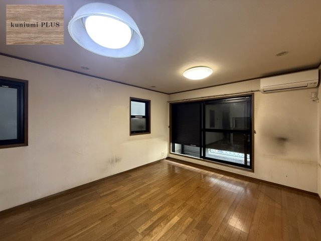 大阪市城東区成育4丁目の居間・リビング