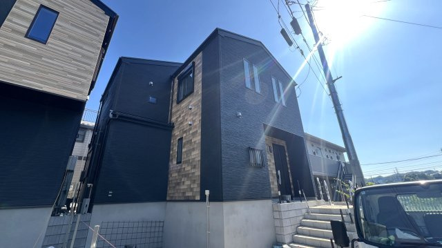 駅距離・良き！住環境・良き！！設備・良き！！！アレもコレもソレも、なとりあえず見て損なし【金沢区六浦南１丁目】新築戸建の外観|外観です