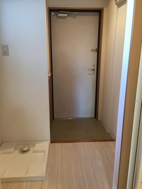 アクシーズⅤの玄関