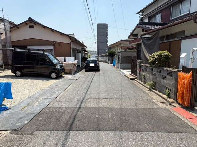 Bloom小倉北区東篠崎1丁目1期　の前面道路含む現地写真|前面道路幅員約5.00メートルです。
