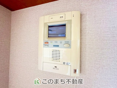 【設備】 | ポレスター晃望台 | ＴＶモニター付きインターホンで防犯面もしっかり安心♪
