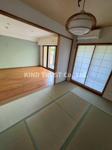 ルイシャトレ都島の和室|趣のある和室です