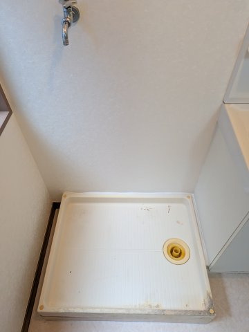 【その他】 | 八岩ハイツ湊町 | 室内洗濯機置場です