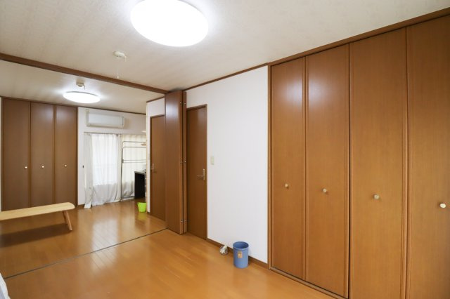 森本町下森本の洋室