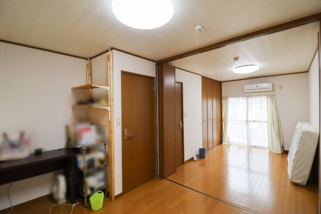 森本町下森本の洋室