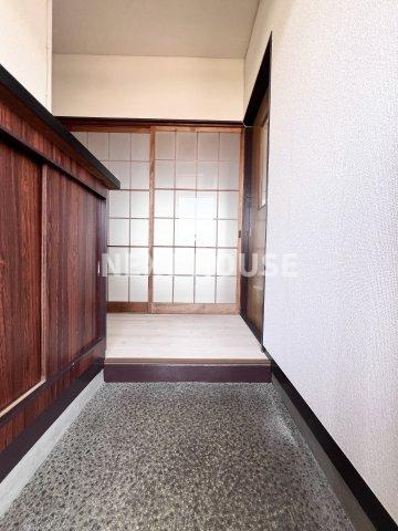 阪堺マンションの玄関