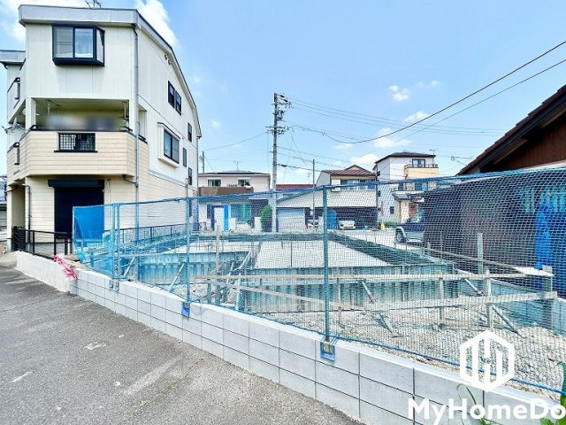 名古屋市北区西味鋺5丁目の前面道路含む現地写真