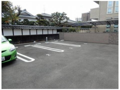 【駐車場】 | オヴェスト・フェリオ