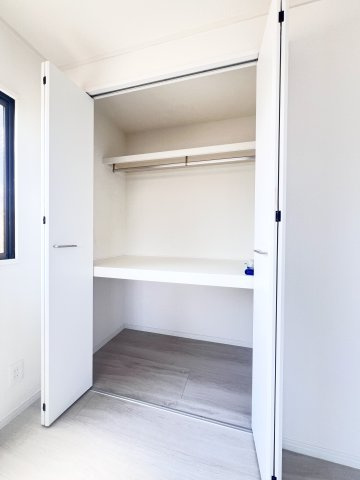 JJBASE西加賀屋の収納