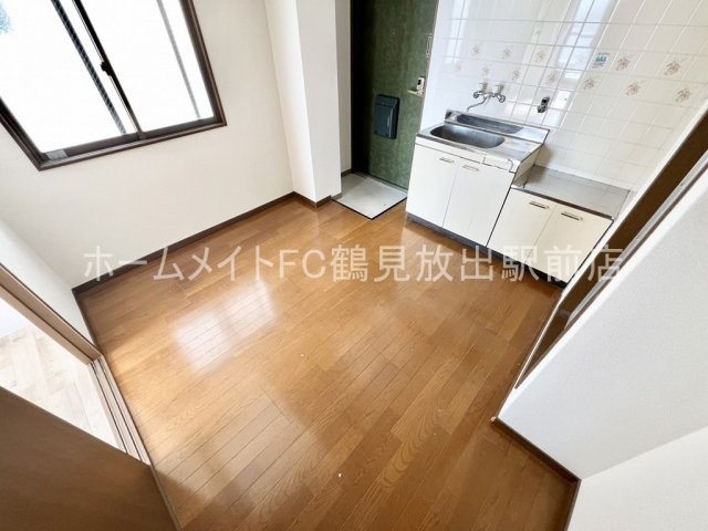 東大阪市稲田新町２丁目の賃貸マンションの居間・リビング