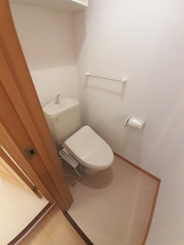 ハピネス村山　Ａのトイレ|トイレです