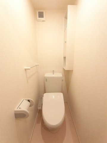 グラン　テレーノ　Ｃのトイレ|シンプルで使いやすいトイレです