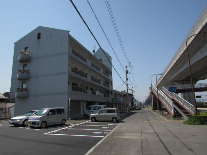 植田コーポのエントランス