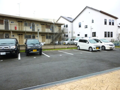 【駐車場】 | ヴィラ　ファミール
