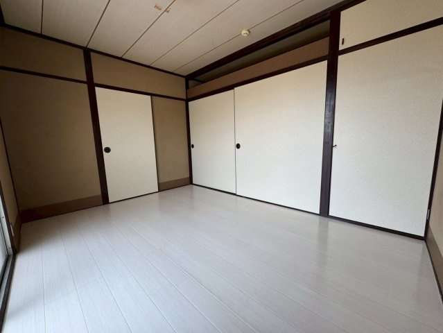 ラ・トゥール屋島百石の居間・リビング