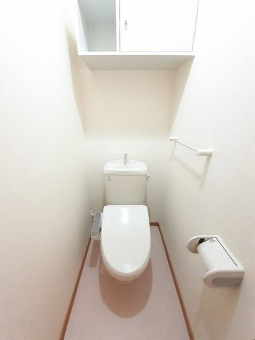 バレーフィールドⅡのトイレ|落ち着いたトイレです