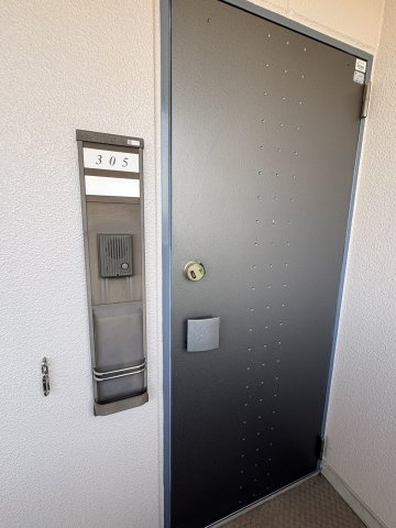 カサデル フェレオの玄関