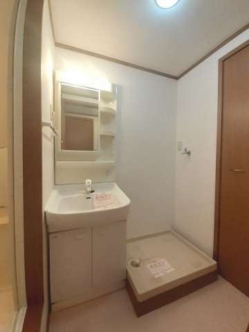 フローラＢの洗面所|コンパクトで使いやすい洗面所