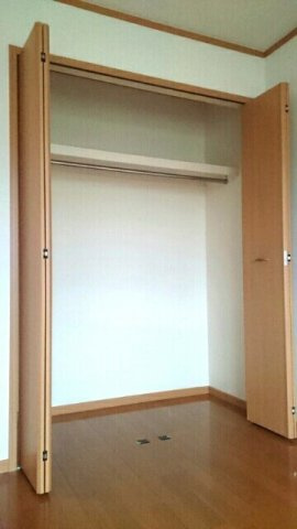 グリーンパレスの収納|ちょっとした収納スペースも充実しています