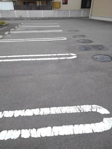 フィオーレ　Ａの駐車場|駐車場です