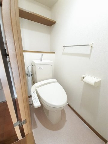 マーヴェラス太田のトイレ|ゆったりとした空間のトイレです