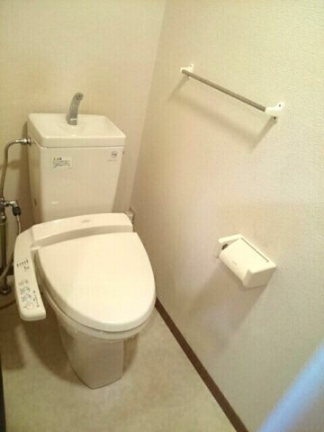 ヴェルテソレーユ　Ｂのトイレ|シンプルで使いやすいトイレです