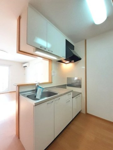 ロイヤルスクウェア　一宮Ⅱのキッチン