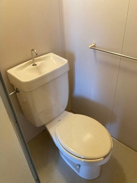 ＨＩＲＡＩハイツＡ棟のトイレ