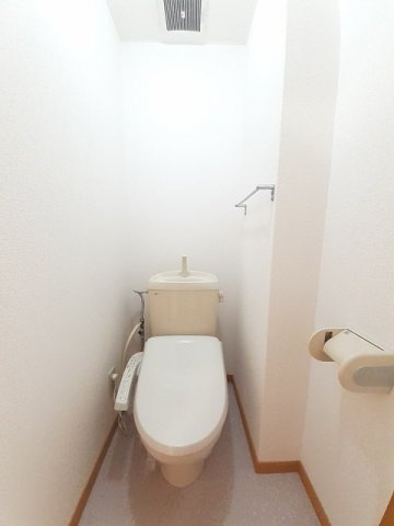 サニーハイツローズのトイレ|シンプルで使いやすいトイレです