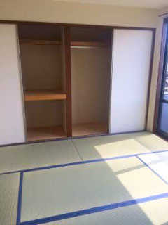 ロイヤル フェルティ Ａ棟の収納
