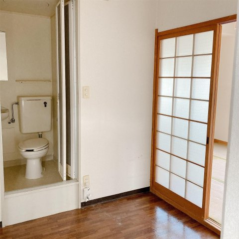 コート西宝町の居間・リビング