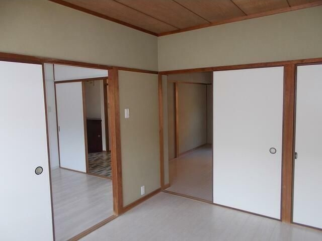 屋島パークハイツの和室