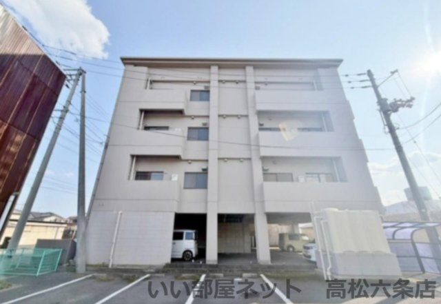 BASE津田の外観