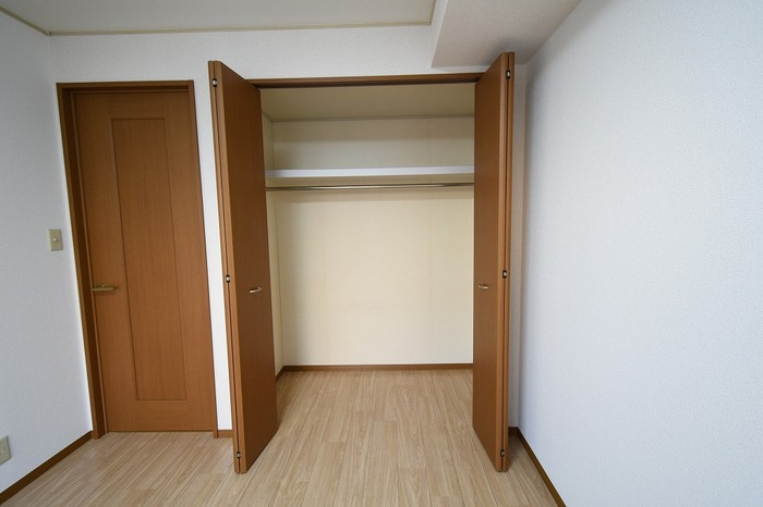 セジュール伏石　A棟の収納