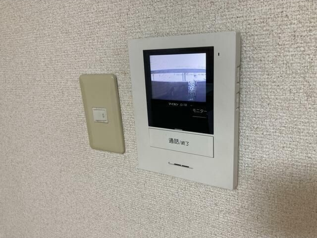 Ｍ．クラルテのセキュリティ