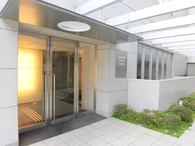 【エントランス】ｱｰﾊﾞﾝﾌﾗｯﾂ池袋ﾌﾟﾚﾐｱﾑ