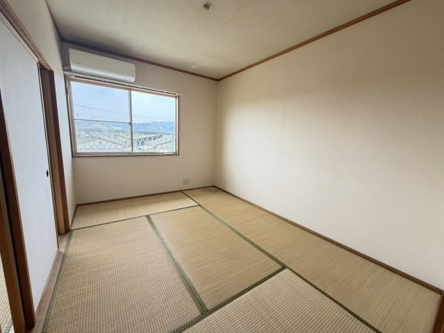 小宅コーポの和室
