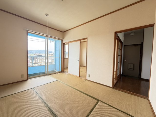 小宅コーポの和室