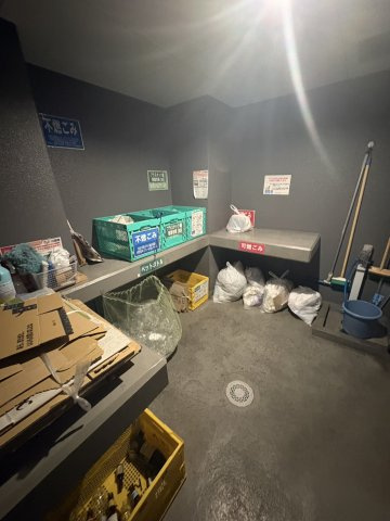 ゴミ置き場