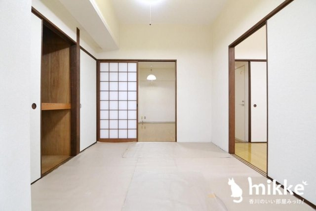 コンフォール錦町の和室