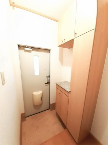 カサデルソレアードの玄関|落ち着いた玄関です
