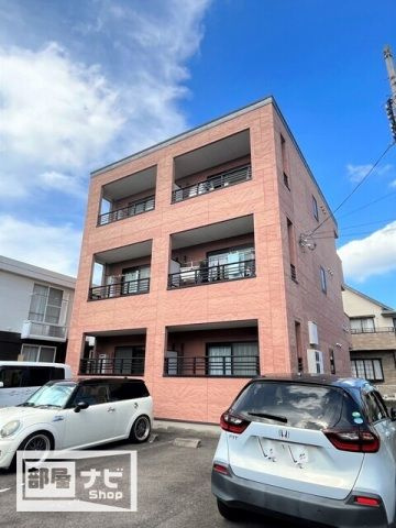 ＱＵＡ２１の駐車場