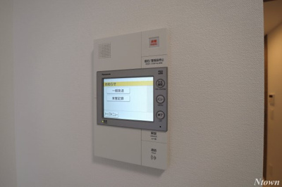【セキュリティ】 | メイクス鶴舞Ⅱ | モニター付きインターホンです