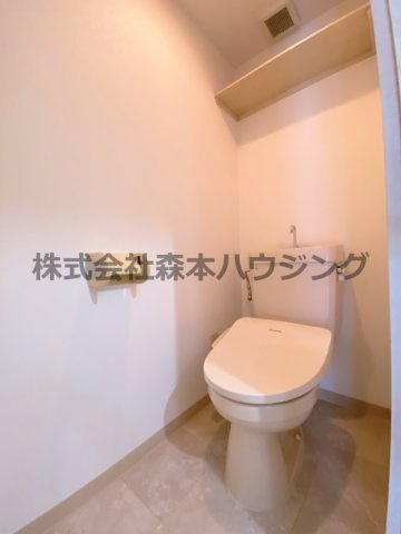 【トイレ】 | 　ラ・ヴィアン・ローズ | ゆったりとした空間のトイレです