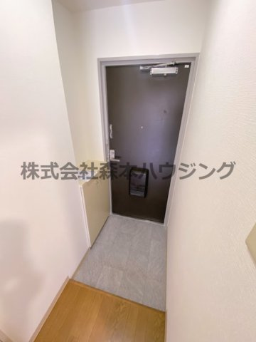 【玄関】 | 　ラ・ヴィアン・ローズ | 毎日通る玄関はこちらです