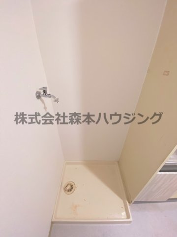 【設備】 | 　ラ・ヴィアン・ローズ | 室内洗濯機置き場です