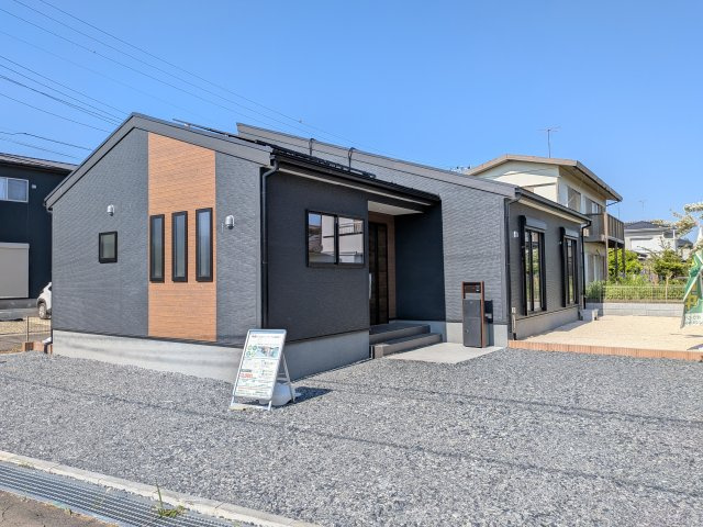 第1　牛久市岡見町　新築戸建て