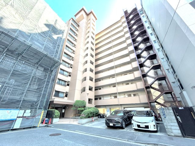 浜町グランドハイツの外観
