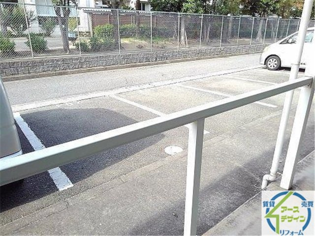 エルドミールの駐車場