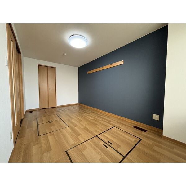 春日井市二子町１丁目の賃貸マンションの寝室